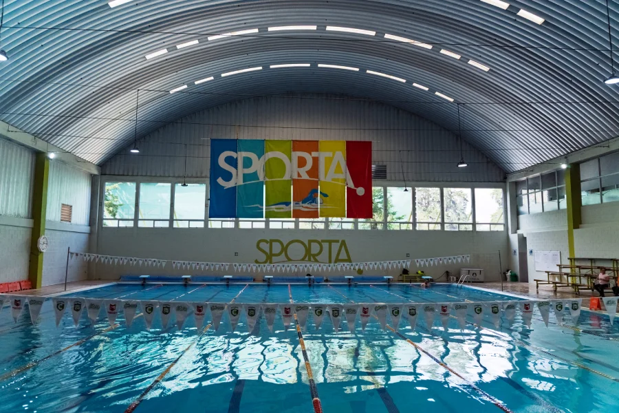 Piscina Sporta CAES
